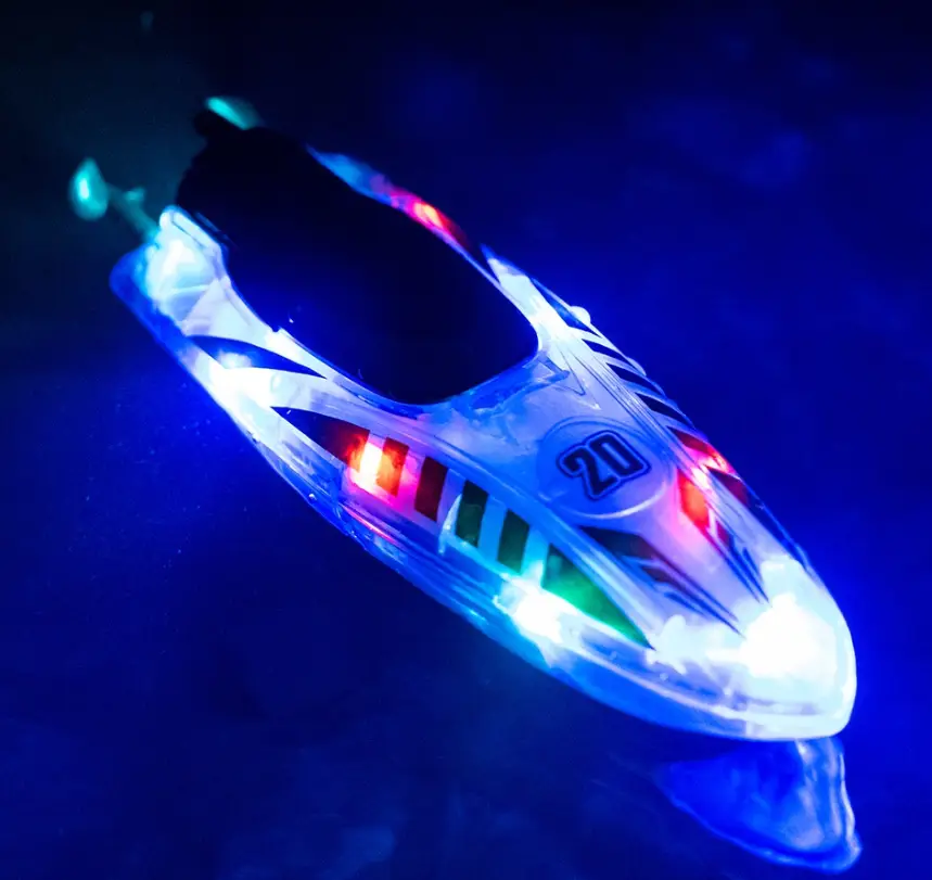 Кораблик Flytec V777 Радіокерований човен синій з LED-підсвіткою - фото 6 Кораблик Flytec V777 Радіокерований човен синій з LED-підсвіткою - фото 6